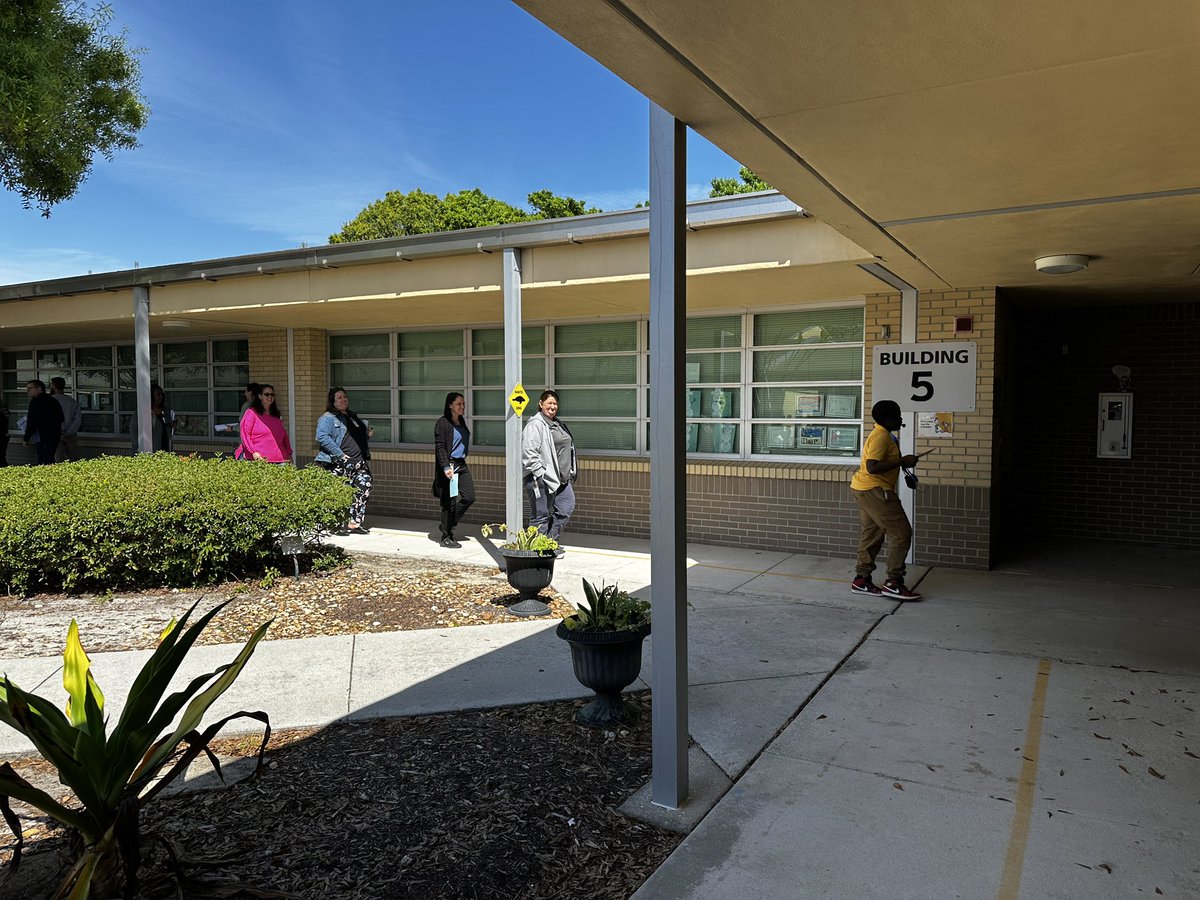 Kelsey Papworth tweet media