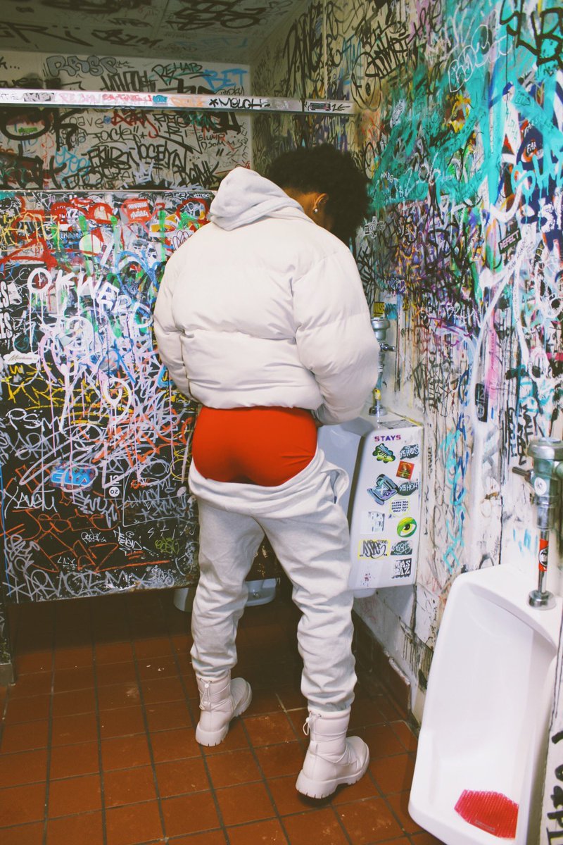 chris222crazy's tweet image. Drop your sign. ♌️