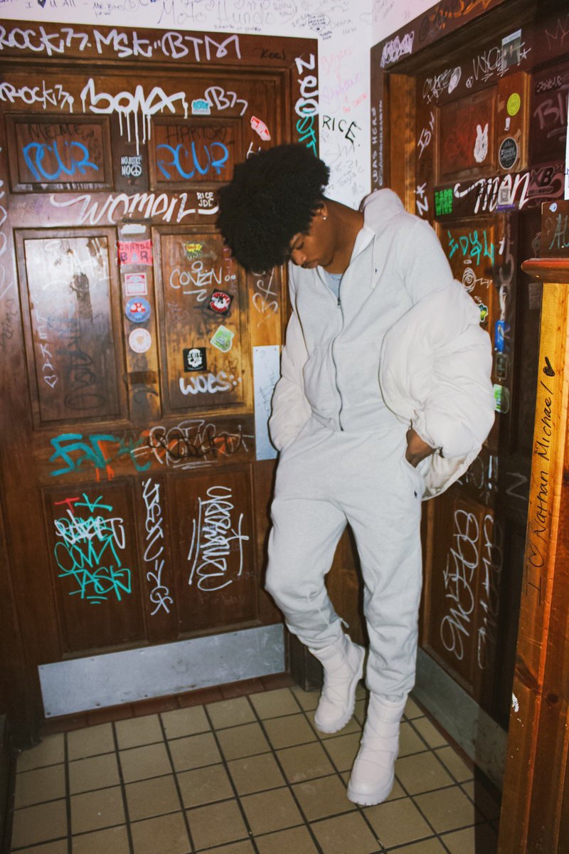 chris222crazy's tweet image. Drop your sign. ♌️