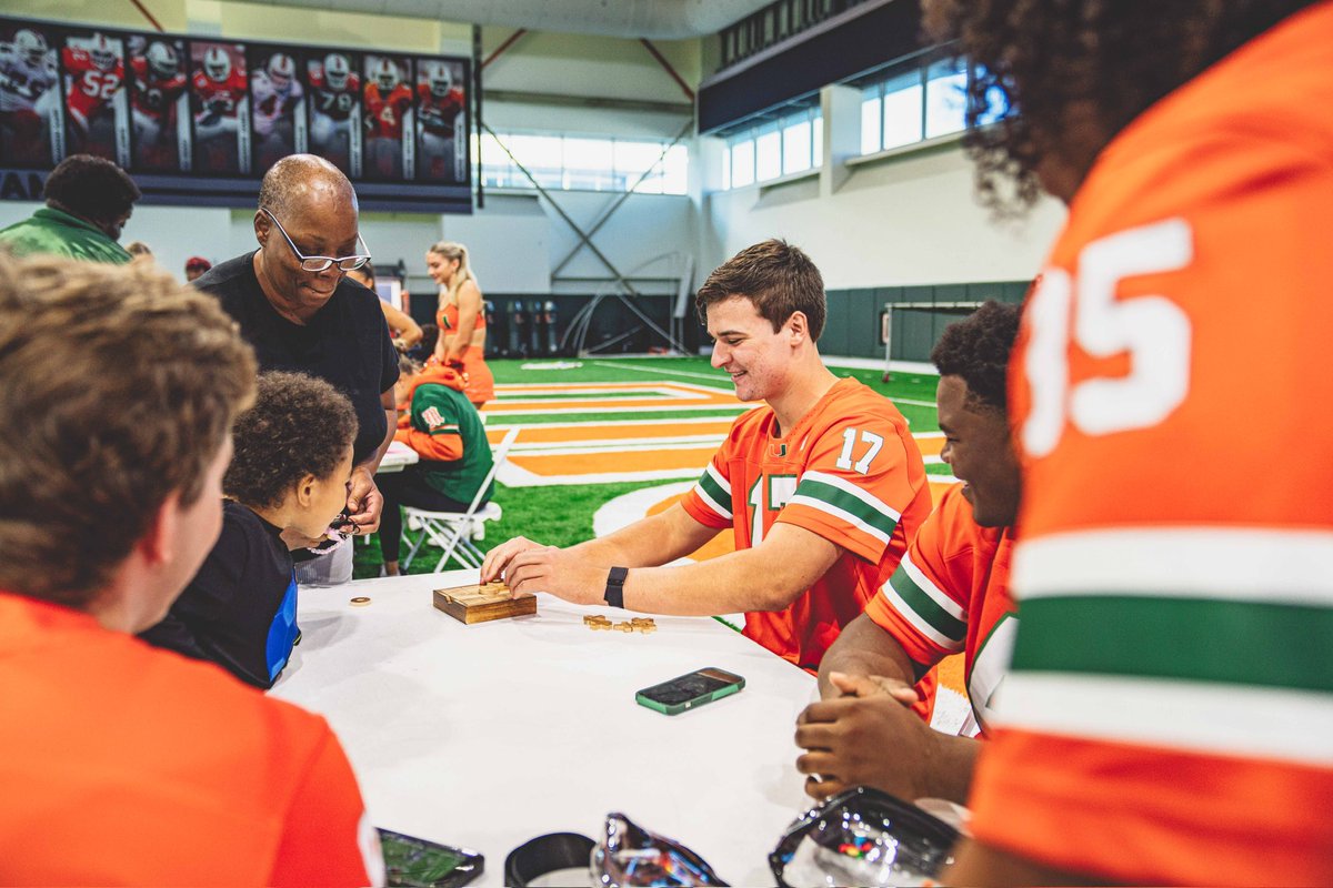 Miami takes first place in the 2024 NCAA Team Works Community Service Competition 🥇💚🙌