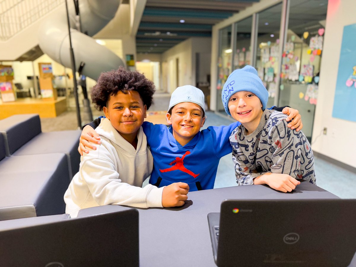Fourth graders are deep in mathematical thinking with Mrs. Brown in the Learning Commons! 🧮✨ Engaged, curious, and ready to tackle new challenges—these students are making math come to life! 📚🔢 #theminettconnection #minettgrown