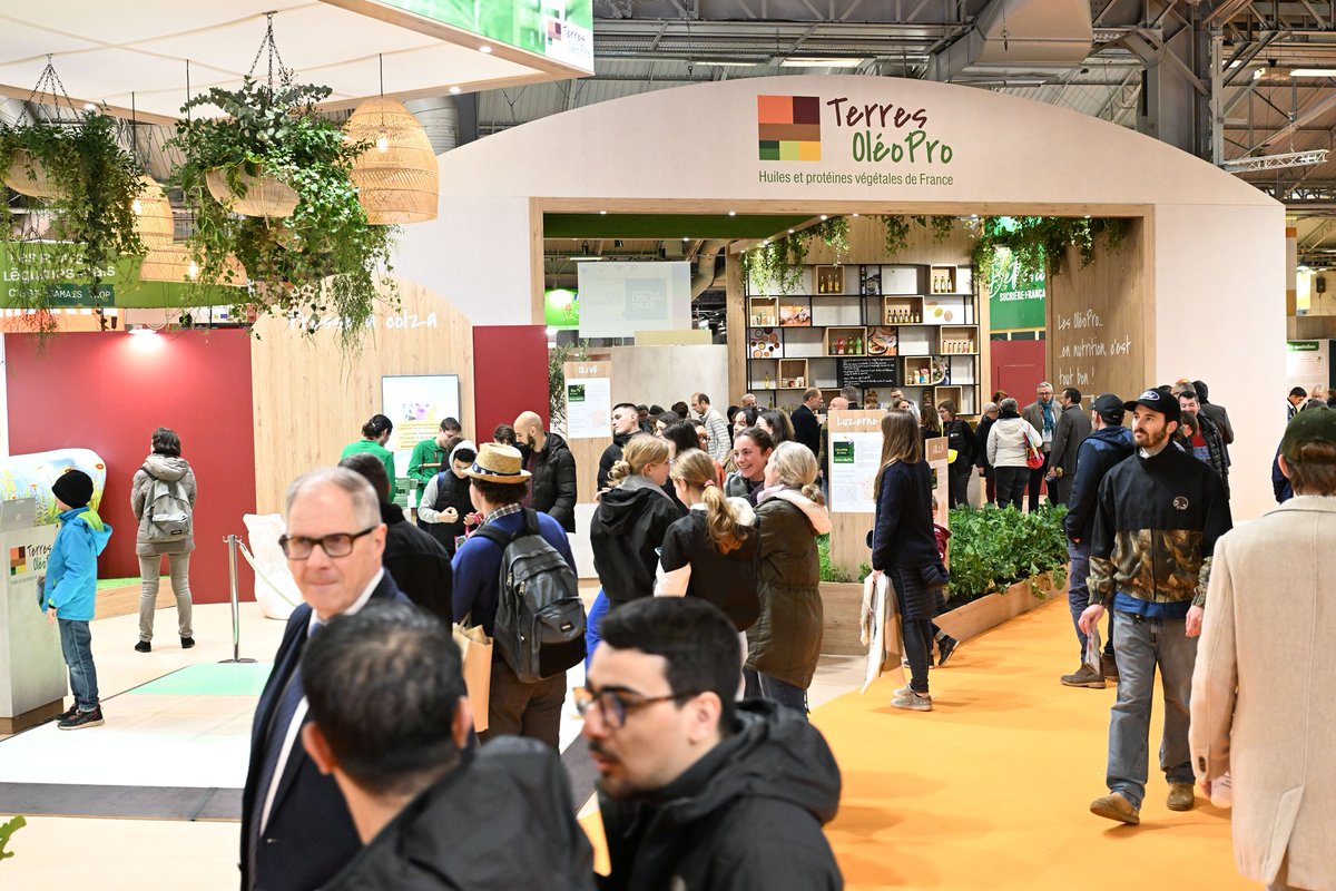 Le Salon de l’Agriculture 2025 commence demain ! Venez rencontrer les équipes du Groupe sur le stand Terres OléoPro (Hall 2.2, stand B025) :

📆 Dimanche 23 février – Lesieur anime le Challenge Mayonnaise pour les enfants de 10h30 à 13h. Un quiz sur ISIO 4, désormais 100% origine