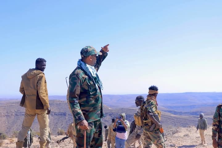 EngmustafF's tweet photo. "Dawladda Faderaalka, waligeen dagaal Argagixiso waxba naguma darsan anaguna uma baahanin, guusha ciidankeena Puntland bayba quuri waayeen,"Wasiiru dowlaha Madaxtooyada PL Abdifitaah Abdinur. https://t.co/5wY9Pa3Vi8