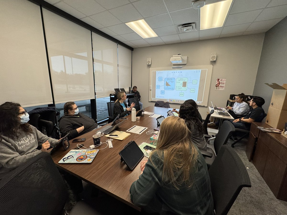 RISDiTeam's tweet image. 🎉 Happy Friday! 🎉 We had an action-packed week rolling out new 10th Gen iPads &amp;amp; Logitech Crayons to our incredible elementary staff across 7 campuses! Everyone’s buzzing about the amazing new features like #LiveText and #Freeform scenes. 📱✨ #RISDBeTheOne