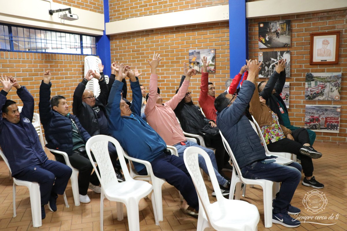 Esta mañana 17 colaboradores #ClínicaPabón, <a href="/ComfaNarino/">Comfamiliar Nariño</a>, <a href="/UMarianaPasto/">Universidad Mariana</a>, <a href="/unicesmag/">Universidad CESMAG</a> y <a href="/fundacionhila/">Hospital Infantil</a>, se capacitaron en Primeros Auxilios en Siniestros Viales. Paponder en siuaciones lacionadas con siniestros viales u otro tipo de emergencias.