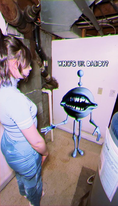 Watch Molly Moon 🌙's leaked NSFW photo on TwXstars