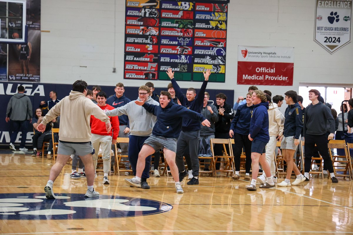 MrPuskasNorthHS's tweet photo. The Battle of 306 was a huge success. Two school communities coming together to purchase more than 400 items for the Ronald McDonald House. Ultimate Bonus: Our guy Kyle Williams made a surprise appearance! #kylestrong @KirtlandSchools @WolverinePrin https://t.co/7eZBMkMAjq