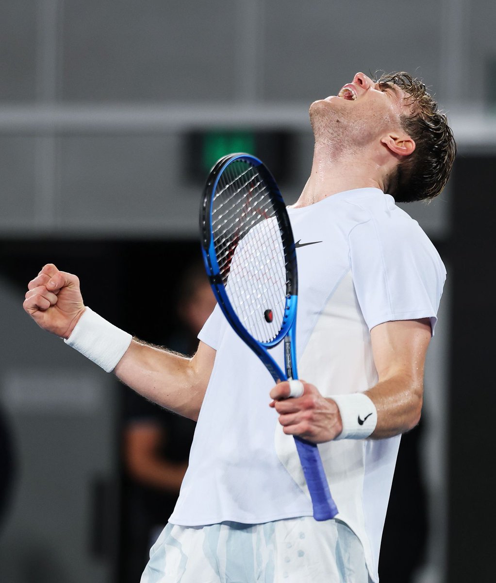 🗣️ <a href="/jackdraper0/">jack draper</a> FIGHTS BACK TO REACH THE QATAR OPEN FINAL!!!

Huge from Jack as he defeats Jiri Lehecka 3-6, 7-6, 6-3

#BackTheBrits 🇬🇧