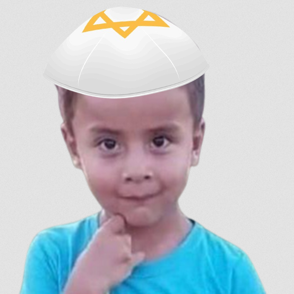 Ley_SanMartin's tweet photo. A ver si así se indignan por este niño desaparecido hace meses.... https://t.co/XhK5rJ3VhB