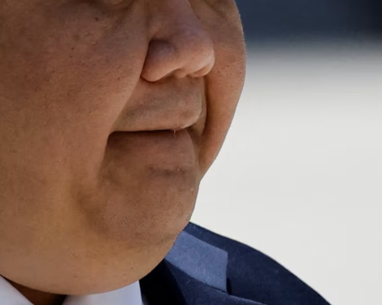 I couldn't get this to line up right but maybe it's funnier this way