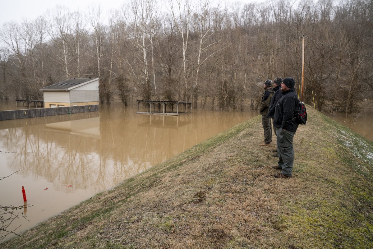 KYDOCJT's tweet image. 📷 FLOOD UPDATE 📷The waters are finally starting to recede at our Boonesboro Range after heavy rain and snow earlier this week left it submerged. 📷Check out these photos from Tuesday to see the impact! 📷 #FloodUpdate #DOCJT #TeamKentucky