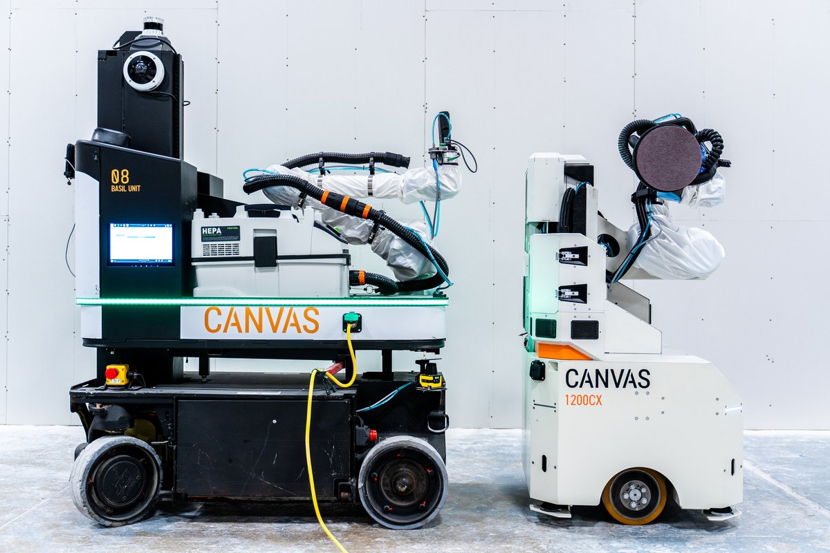 Universal_Robot's tweet image. Cobots are helping to transform construction! 🏗️✨

From drywall finishing to sanding, these flexible robots help improve precision, reduce labor strain, and boost efficiency on job sites.

DM us to get started! 

#UniversalRobots #drywall #construction