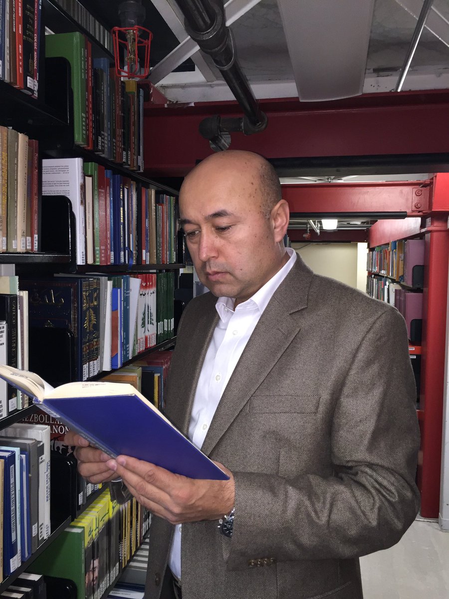 On #MotherLanguageDay, we celebrate linguistic heritage - but Uyghur is being erased. Textbooks banned, authors jailed, &amp; children can’t speak their language. My father, Yalqun Rozi, has been unjustly detained since 2016. No language should be a crime.#FreeYalqunRozi #FreeUyghurs