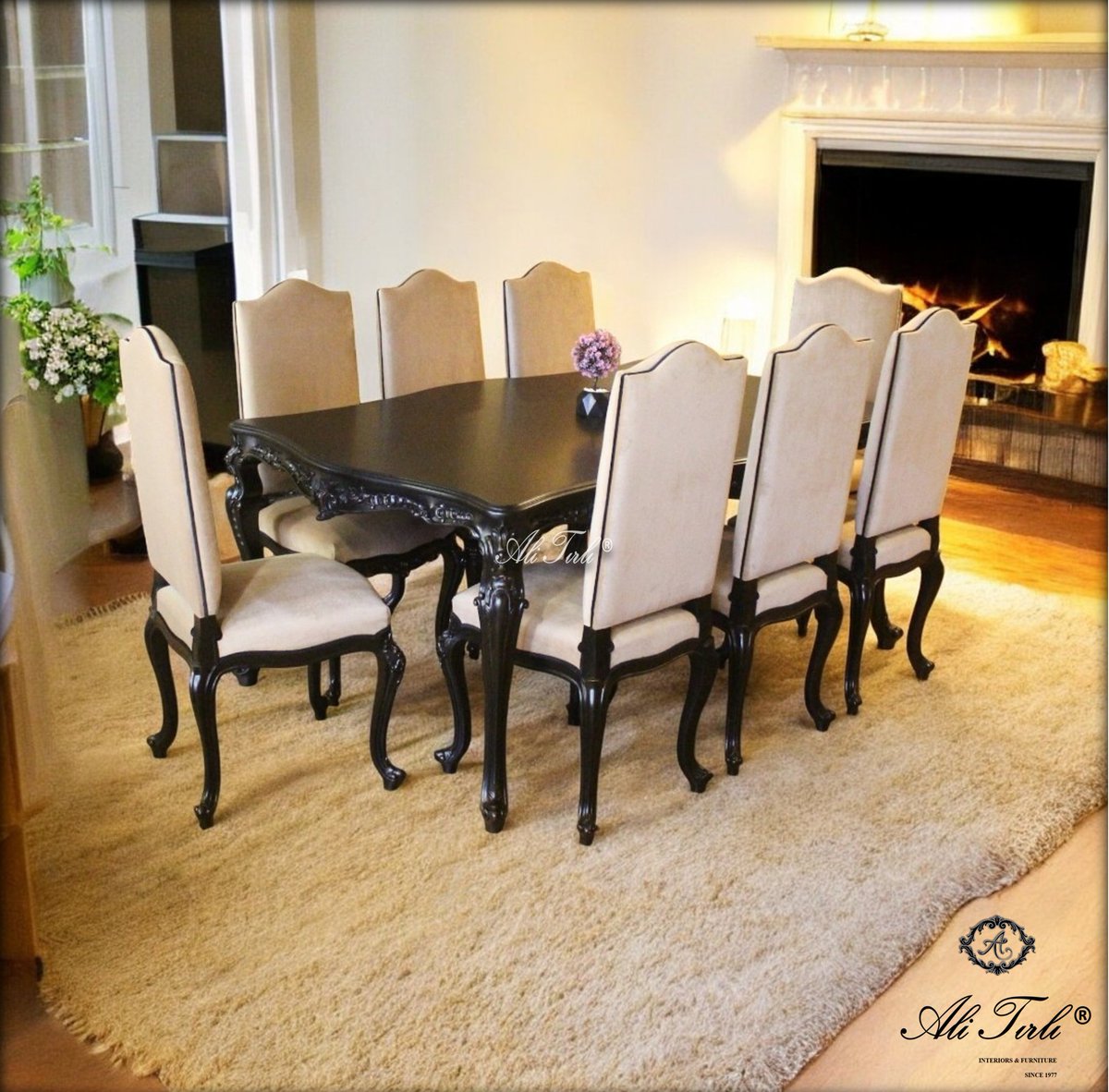 ▪️Sipariş ve bilgi için/Whatsapp: +90 533 595 58 07
#alitirli #luxuryhome #izmir #design #yemekodasitakimi #yemekmasasi #klasikmobilya #konsol #oyma #masa #masko #icmimar #modoko #istanbul #bursa #sandalye #acarkent #bahcesehir #antika #mutfak #basaksehir #istanbul #luks #tasarim