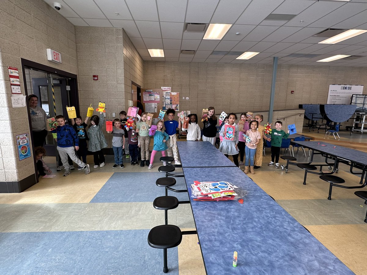 Lauren Hughes (@fwe_ap) on Twitter photo What a great day at the Fort! Started with iMom breakfast, then I saw some amazing first grade mathematicians, and ended with Tower Time! <a href="/FTWAckel/">Sarah Ackel</a> What a great day at the Fort! Started with iMom breakfast, then I saw some amazing first grade mathematicians, and ended with Tower Time! <a href="/FTWAckel/">Sarah Ackel</a>