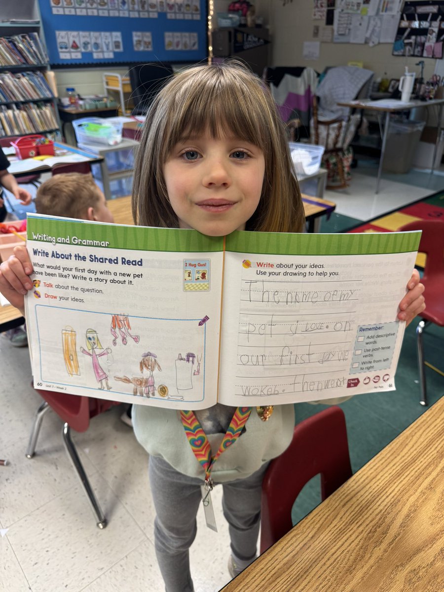 Athena Cira tweet media