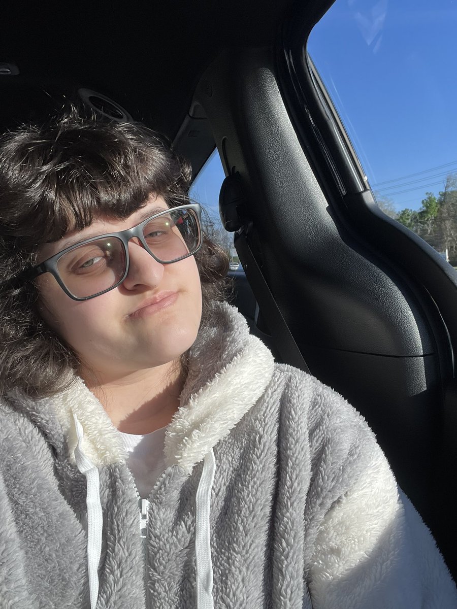 LiLchrisworlds1's tweet image. I am in a different world different life different chapter It’s a new beginning. #funJourney #funadventure