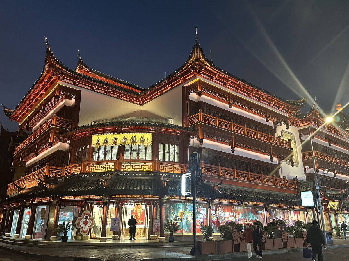 오랜만에 푸슝💕 상해 여행 중이라서 슬 이제 재활동 해 볼 생각입니다💛