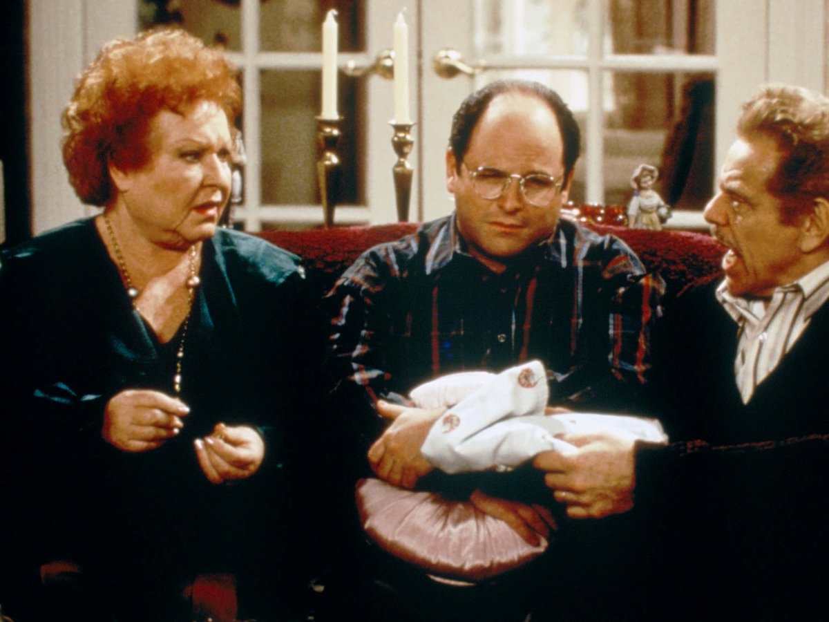 Real And Spectacular - FAU Hoops Held A 'Seinfeld Night' With A Fake Kramer, Marine Biology And Changing Their Court To Del Boca Vista buff.ly/4gSVIoF