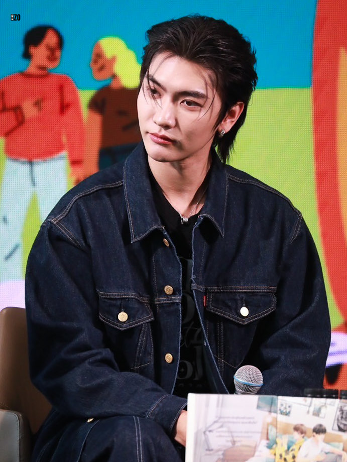 Zo_oMindGall's tweet photo. - 250125 - 

#Bosschaikamon
#ZoMindxBOSSCKM 
#TBNWxนายอินทร์สนามอ่านเล่น2025 https://t.co/oNMi9znXpW