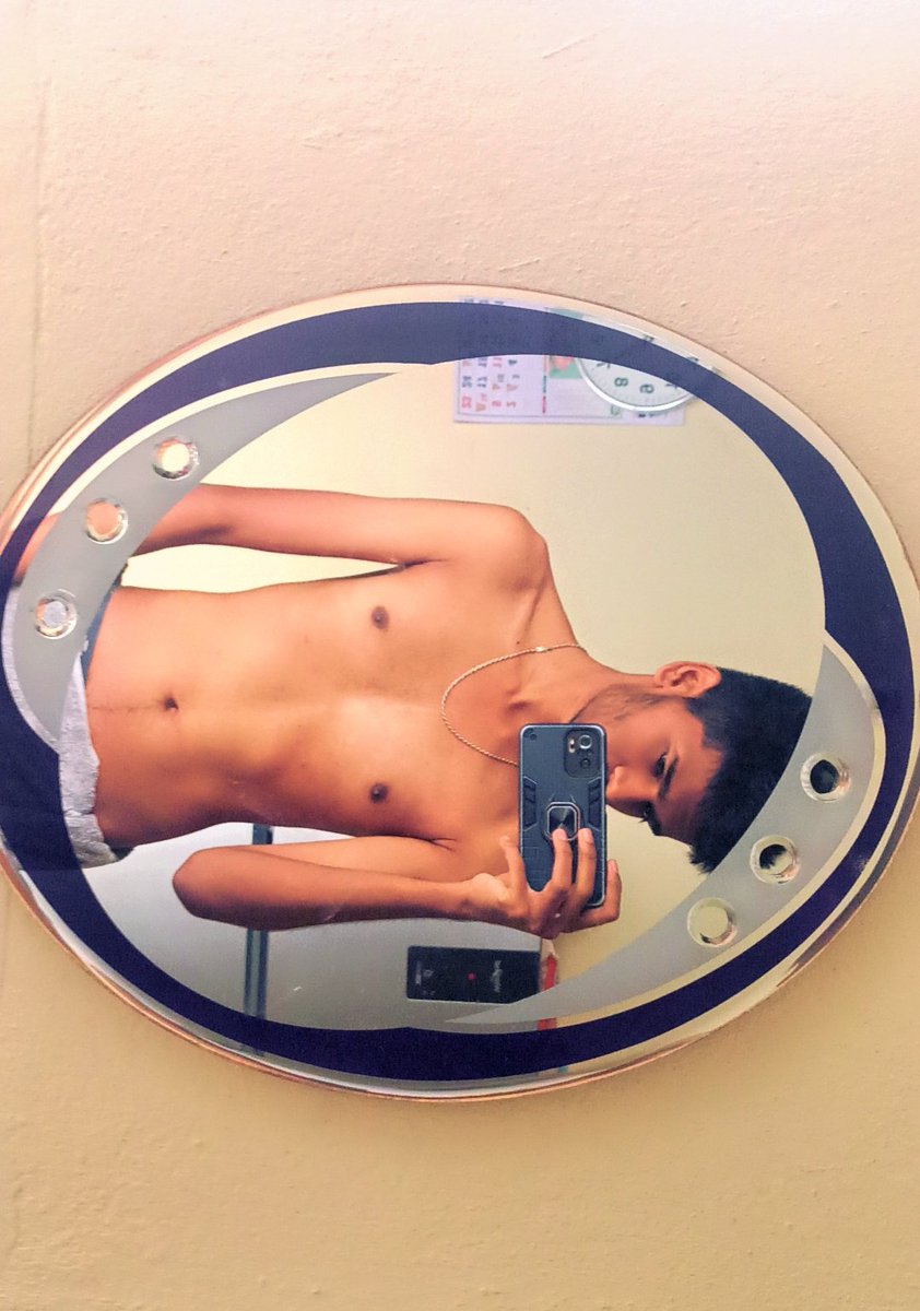 𝗦𝗮𝘁𝗼𝗿𝘂 𝗯𝗲𝗶𝗻𝗴 𝘂𝗻𝗵𝗶𝗻𝗴𝗲𝗱 tweet media