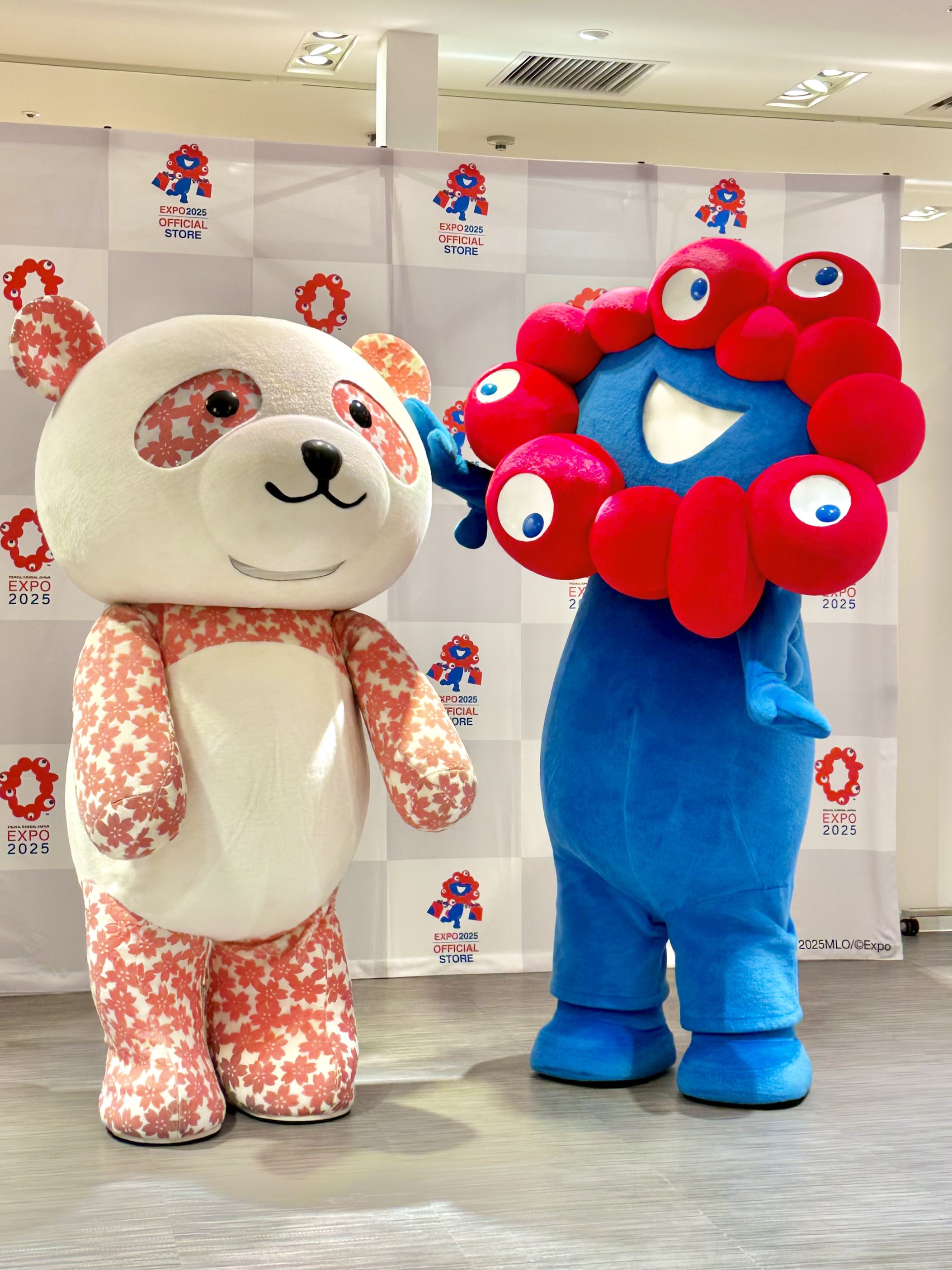 大阪万博 EXPO　さくらミャクミャク 大阪関西万博 EXPO 2025 ミャクミャクくじ 3回目で2等当たり^_