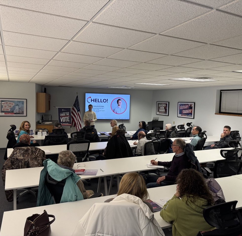 bgalsWI's tweet photo. Super effective day of grassroots organizing here in Wisconsin 🧀🇺🇸

✅ @brandon_maly and I sat down with the new Crawford County GOP Vice Chair @KelliBarrette to help her county party put a plan together to chase low propensity ballots in a critical corner of WI.

✅ Trained a group of volunteers at our @tpaction HQ to chase ballots in their neighborhoods. Own your street, win your state!

Organize. Chase. Win!