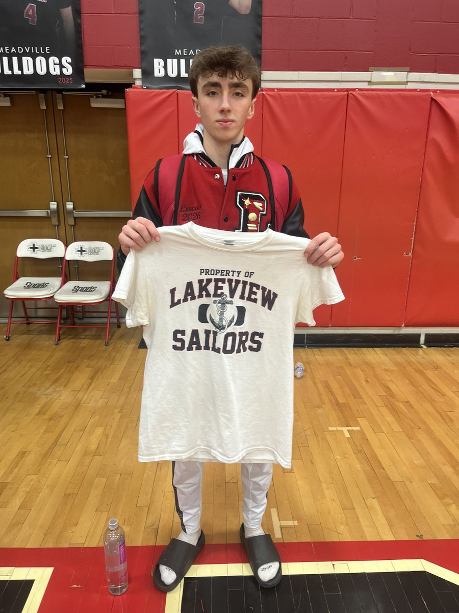 D10BallKnower412 tweet media