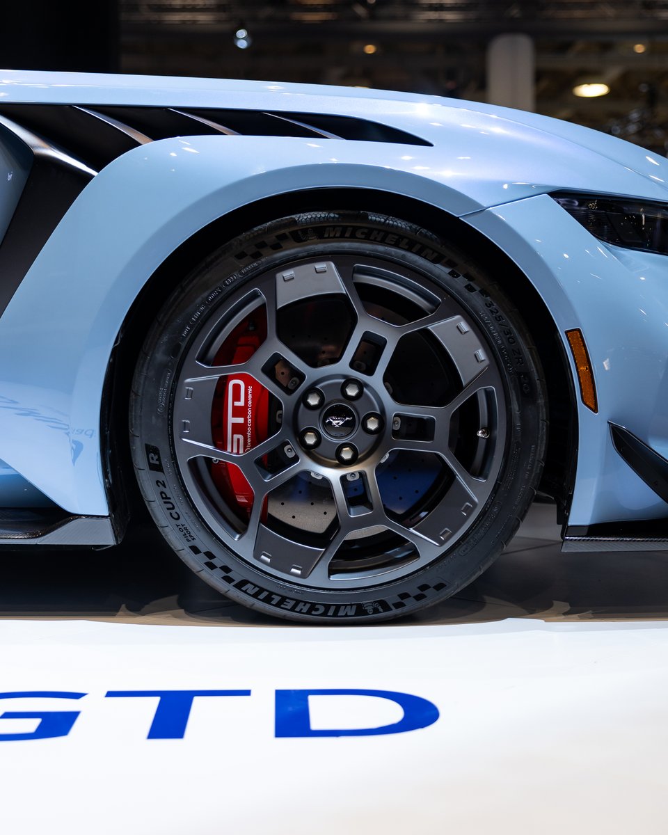 Enjoying the details ✨

Day 8 of the 2025 AutoShow has just ended! ONLY TWO MORE DAYS until the AutoShow is over! We're open from 10:30am to 9:30pm on Saturday.

🎟️ Tickets available at autoshow.ca/buytickets

📸 by Fergus James

#AutoShowCA #Cars #Corvette #Motorsports