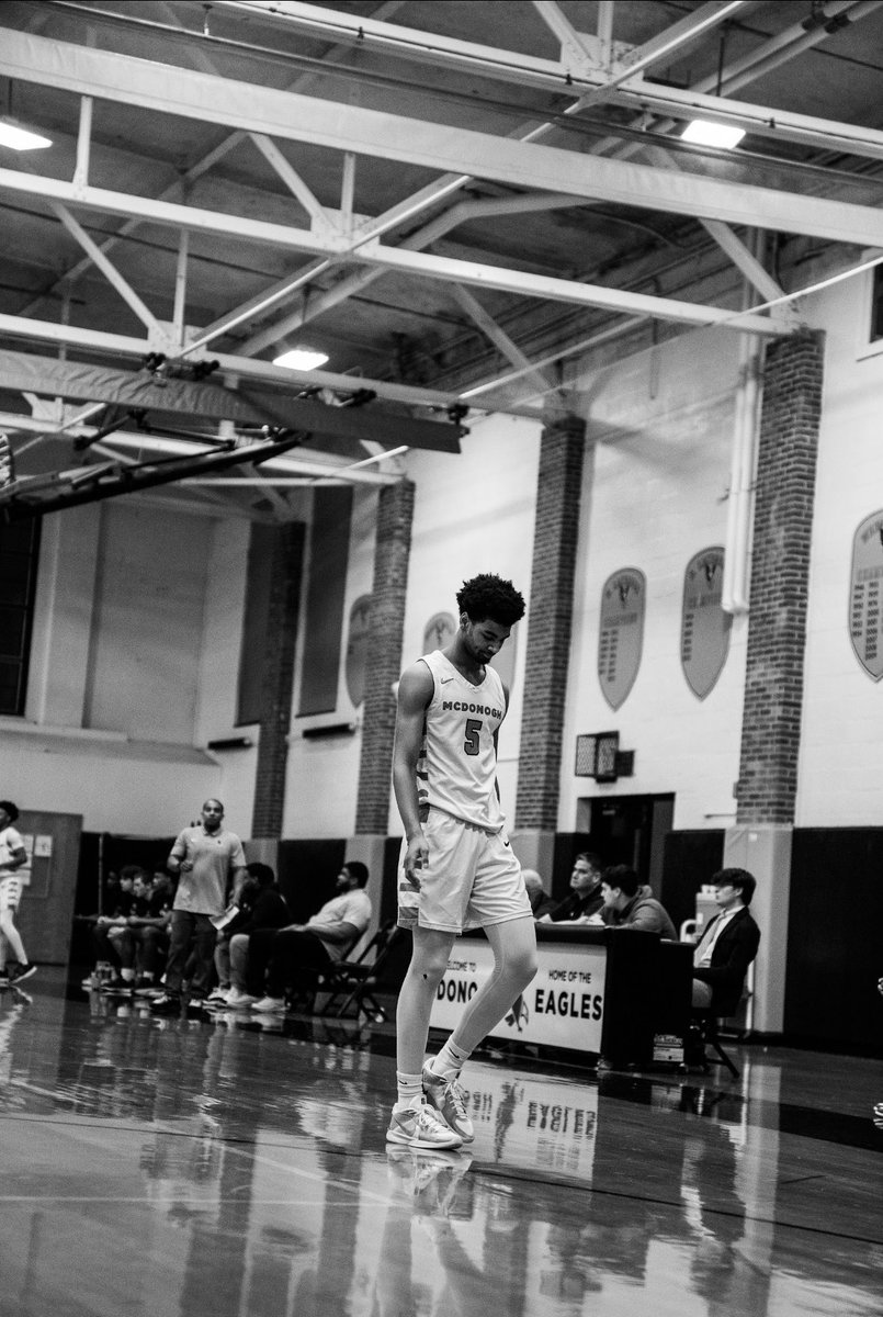 Sophomore Season highlights! Great year with the guys and looking forward to many more!
hudl.com/v/2Rk6ff