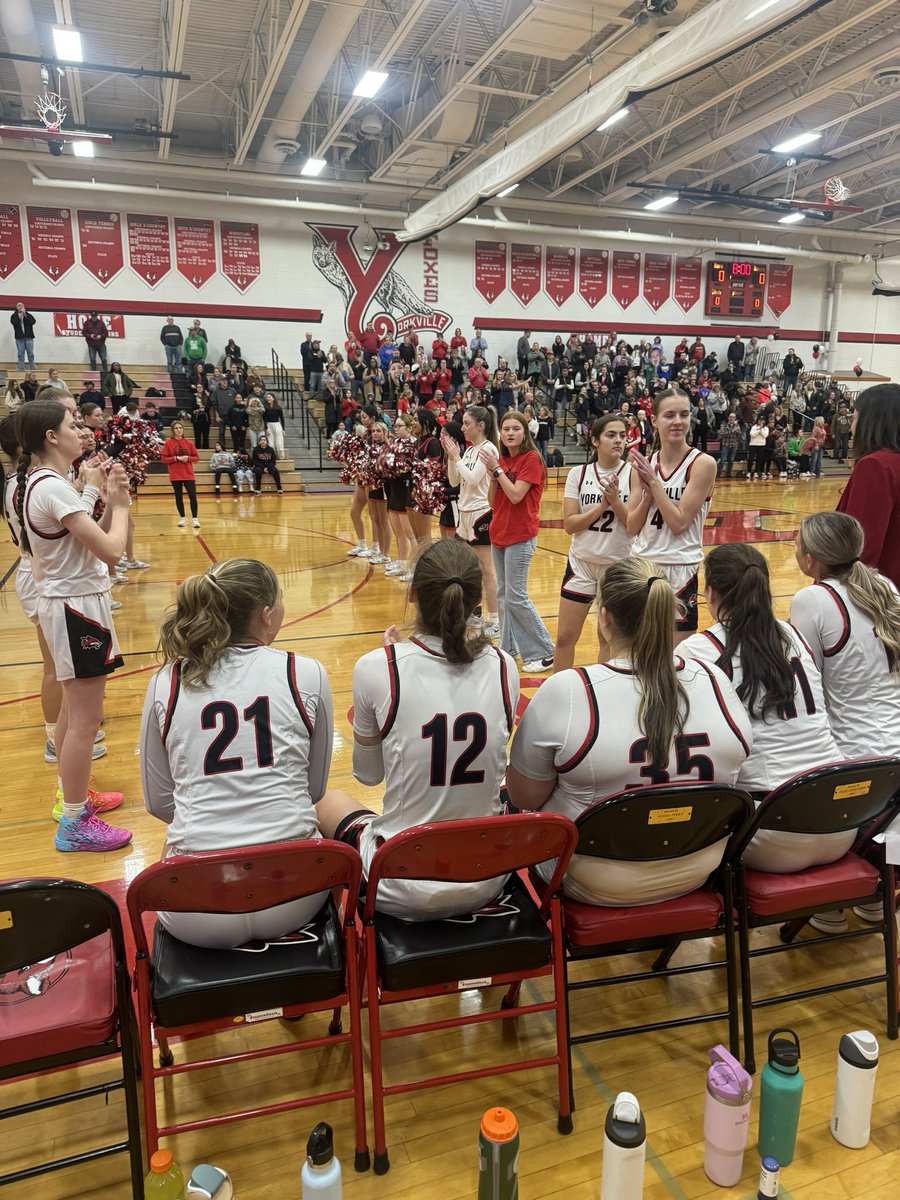 24-25 season comes to an end. We can’t thank these athletes enough for their dedications this season. Seniors - thank you for your 4 years. Thank you to our parents in the program &amp; many dedicated fans 🦊❤️