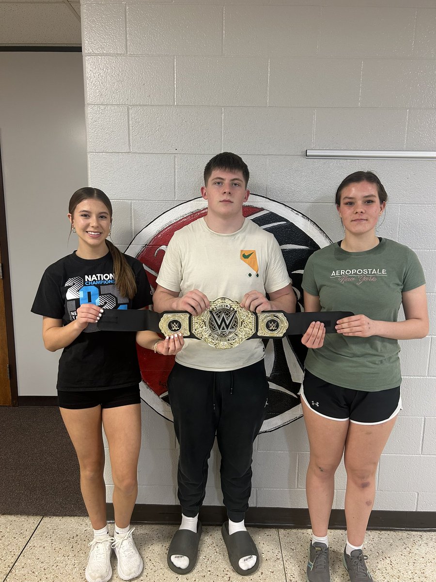 Coach Cowgill tweet media