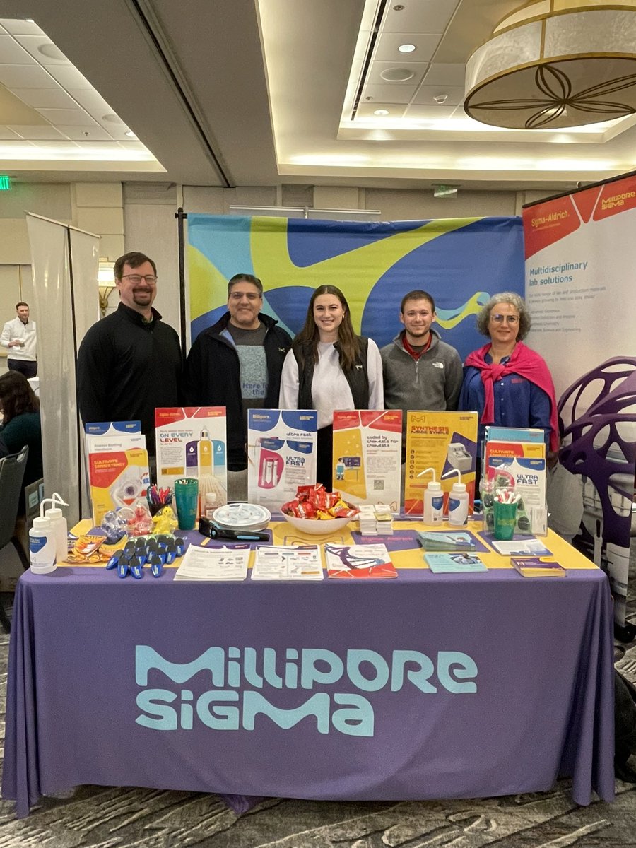 ZKH_12's tweet photo. Had a great time connecting with our labs in the TMC. If you missed us, please reach out and we will stop by your lab! https://t.co/jaqHw7r5lC