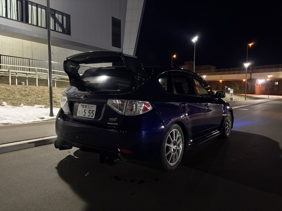 gdb_ryo's tweet image. フロント三面水垢取り
友達にやってもらった😆
他は軽くコーティング😊
この時期リアは凍って間に合わんね😭