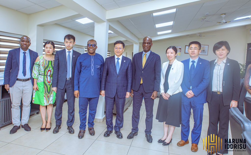 iharunaiddrisu's tweet image. I hosted Turkish, Chinese and Ukrainian delegations today. We discussed several issues that will impact positively on education in Ghana