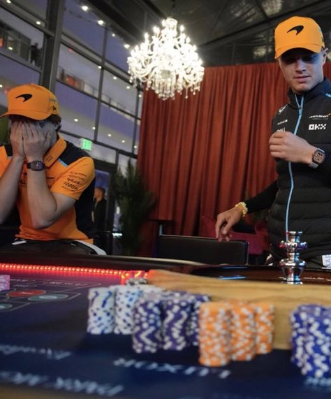 landoscarjpg's tweet photo. we never got the vegas video https://t.co/V6byJFKwZS
