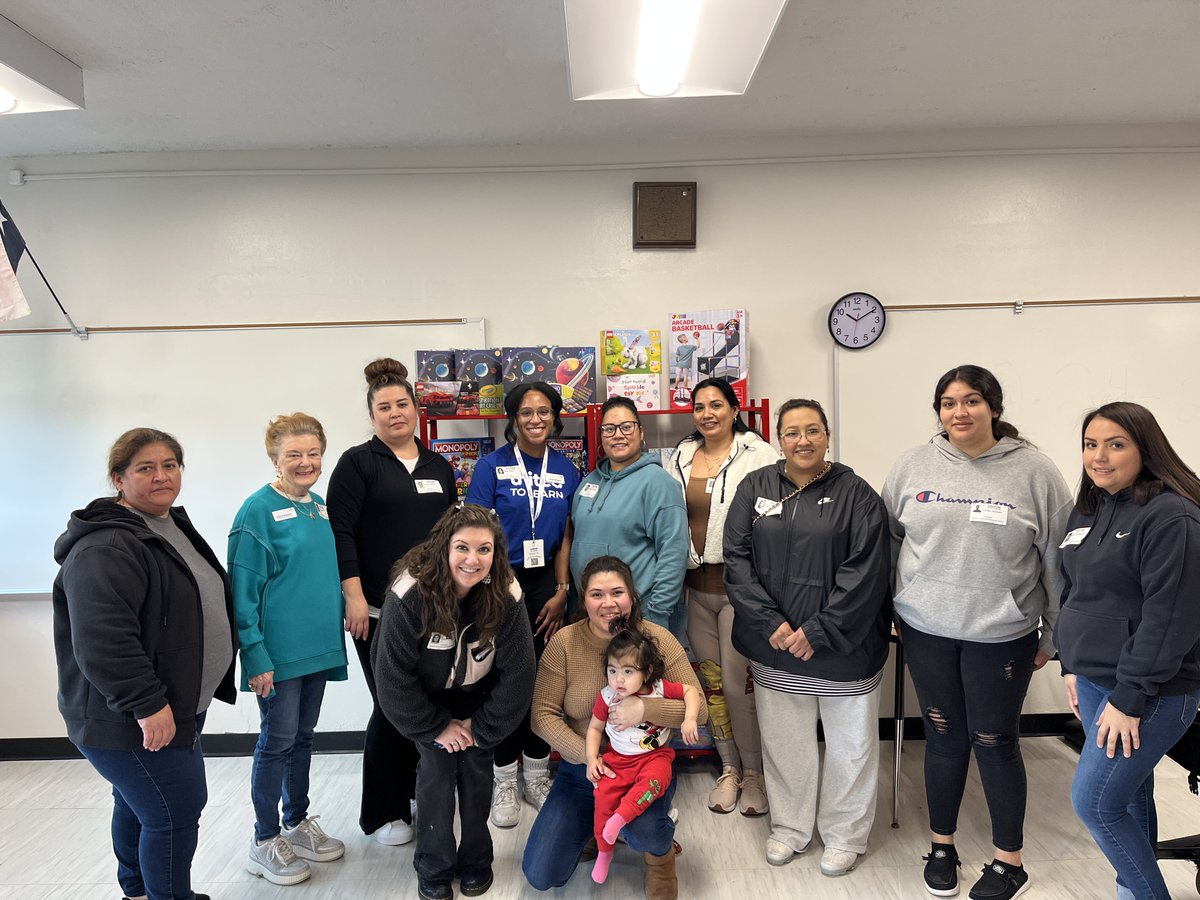 United to Learn (@unitedtolearn) on Twitter photo That’s a wrap on our first Community Campus Day of the year! 🎉
With the help of amazing volunteers from <a href="/jesuitdallas/">Jesuit Dallas</a>, <a href="/SunsetCA17/">Sunset P-TECH</a>, <a href="/parishepiscopal/">Parish Episcopal</a> & the local school community, we built spirit stores & mindfulness rooms at <a href="/DouglassStem/">Frederick Douglass STEM Academy -ACE</a>, <a href="/arcadiaparkele1/">arcadiaparkelementary</a>, <a href="/ClintonPRussel1/">Clinton P. Russell Elementary School</a> & That’s a wrap on our first Community Campus Day of the year! 🎉
With the help of amazing volunteers from <a href="/jesuitdallas/">Jesuit Dallas</a>, <a href="/SunsetCA17/">Sunset P-TECH</a>, <a href="/parishepiscopal/">Parish Episcopal</a> & the local school community, we built spirit stores & mindfulness rooms at <a href="/DouglassStem/">Frederick Douglass STEM Academy -ACE</a>, <a href="/arcadiaparkele1/">arcadiaparkelementary</a>, <a href="/ClintonPRussel1/">Clinton P. Russell Elementary School</a> &
