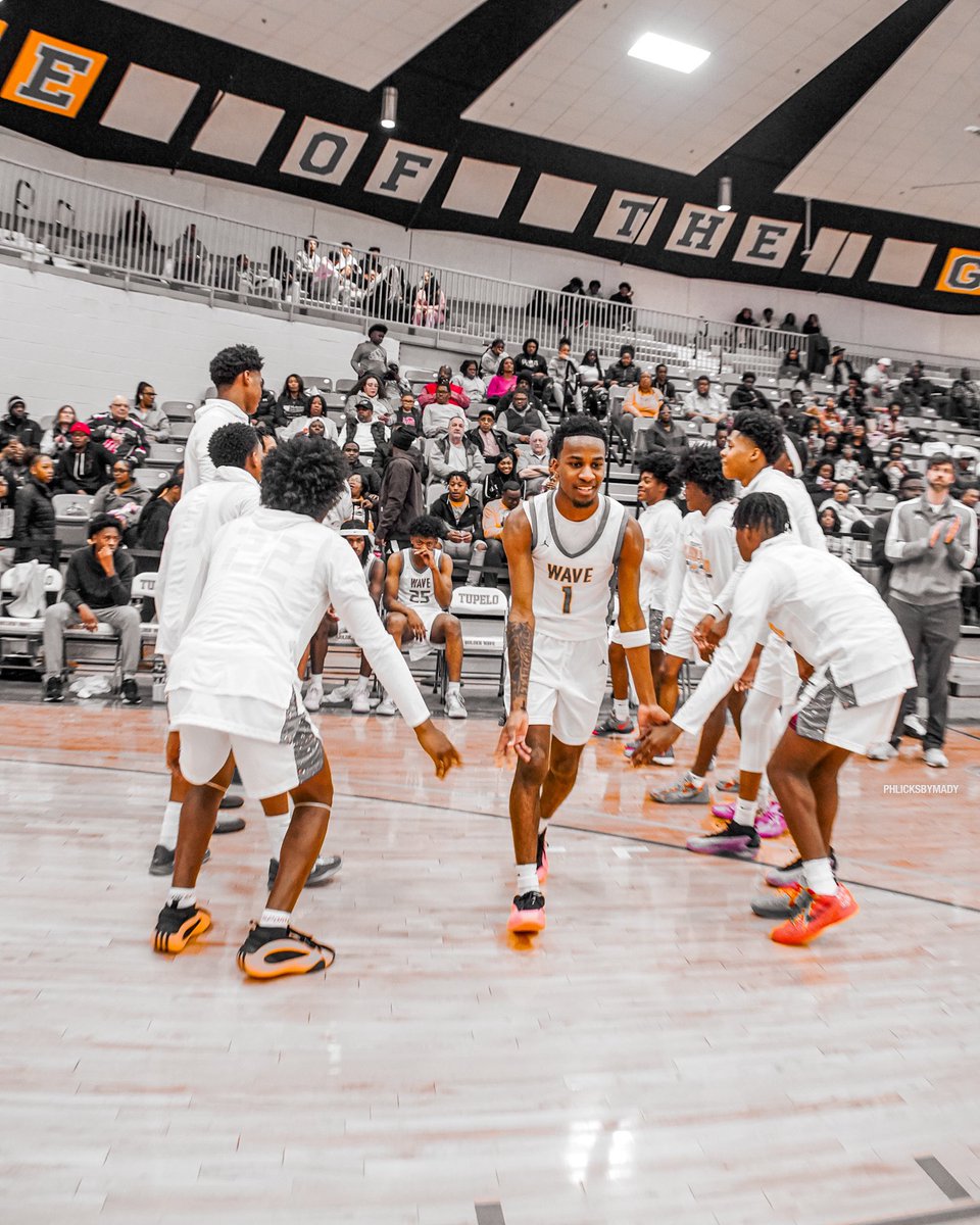 Jamarion💫 (@jamarionnjones4) on Twitter photo szn didn’t end the way we wanted but now it’s time to start a new chapter of my life. still looking for a place to call home to play at the next level 🙏🏾 @OakleyBBallNWCC <a href="/Coach_Dgray/">Coach D-gray 🖤🏀</a> <a href="/Coach_DWil/">Darrian Wilson</a> <a href="/cordwright/">Cord Wright</a> <a href="/CoachKMorris/">Kyle Morris</a> <a href="/coachmealer/">Newton Mealer 🏀</a> <a href="/CoachJRug/">Coach Rugley</a> <a href="/CoachRuckerTSBO/">Brian Rucker</a> szn didn’t end the way we wanted but now it’s time to start a new chapter of my life. still looking for a place to call home to play at the next level 🙏🏾 @OakleyBBallNWCC <a href="/Coach_Dgray/">Coach D-gray 🖤🏀</a> <a href="/Coach_DWil/">Darrian Wilson</a> <a href="/cordwright/">Cord Wright</a> <a href="/CoachKMorris/">Kyle Morris</a> <a href="/coachmealer/">Newton Mealer 🏀</a> <a href="/CoachJRug/">Coach Rugley</a> <a href="/CoachRuckerTSBO/">Brian Rucker</a>