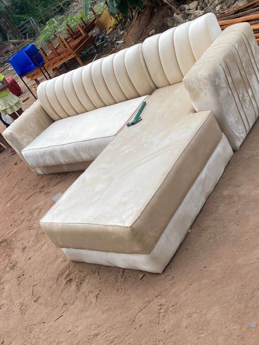 Donkalifz's tweet image. Today&apos;s work 😞 
Very affordable 🔨✂️🪚
Biko like 
#PawsCommunity  #PawsOnBinance