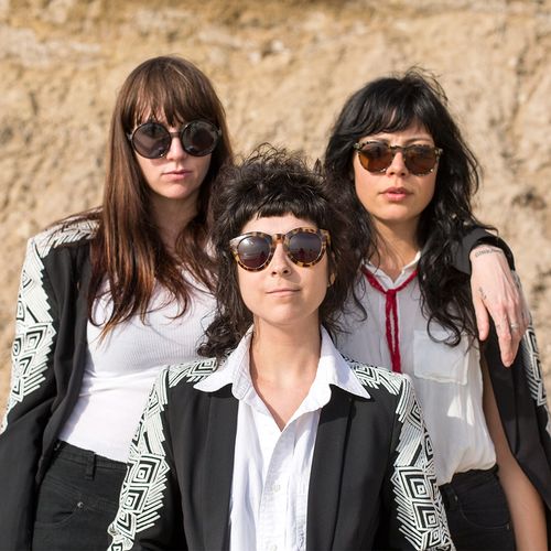 Rock Indie Funk &amp; Punk WNRM The Coathangers - Hey Buddy - The Devil You Know The Coathangers 
 Buy song links.autopo.st/cmyo