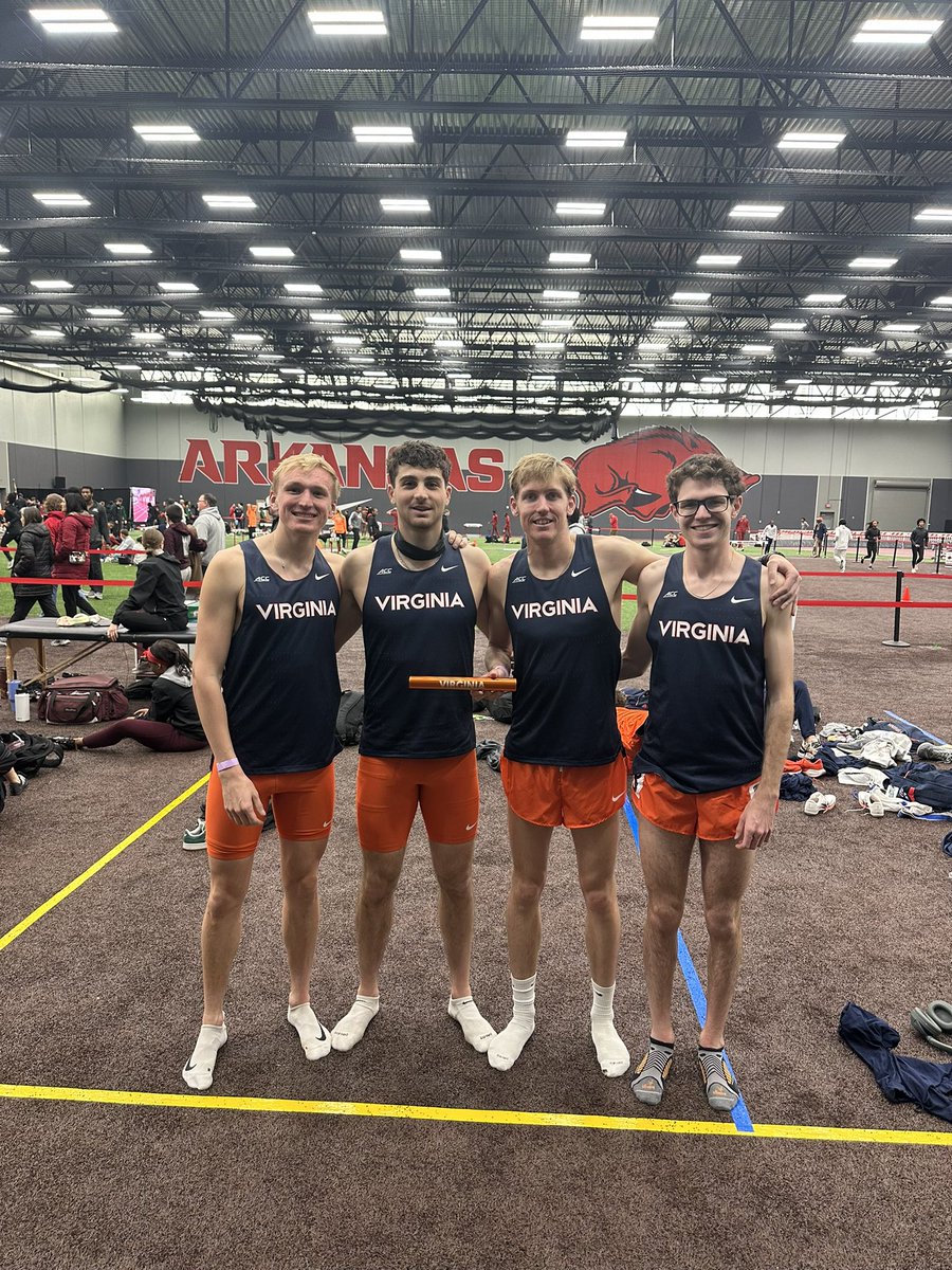 Just another day at the office 😮‍💨

Wes Porter- 2:50.51 (1200)
Alex Sherman- 46.27 (400)
Conor Murphy- 1:47.33 (800)
Gary Martin- 3:50.09 (1600)

#GoHoos