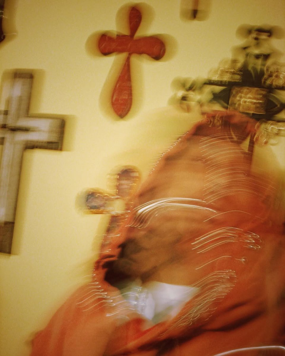 QuavoStuntin's tweet photo. Crossed up โ๏ธ lik a Pastor Geekd Out Iโm Goin To NASA ๐๏ธ๐ #TrappaRappa Out Now!!
https://t.co/2KmkbqOD0O https://t.co/JukhnzkEwZ