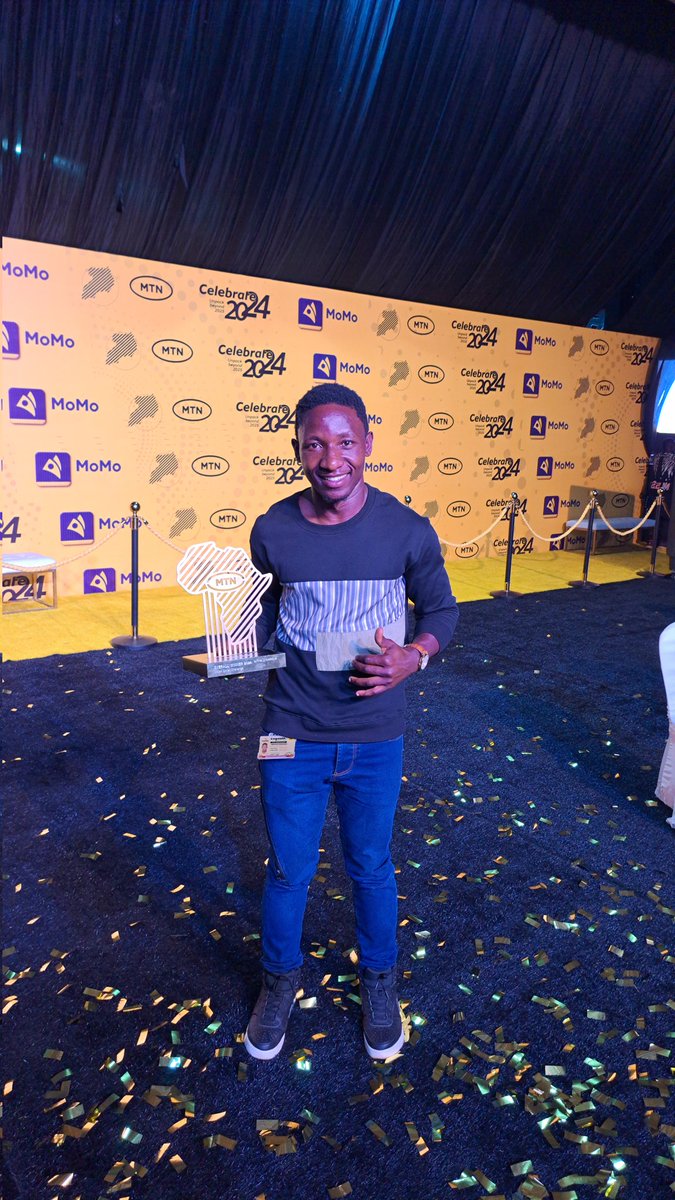 SegawaTheBaller's tweet photo. I only thought it's me who looks up to you,but the world sees your capabilities too.when you win,we win too @MTN-UGANDA. 
congratulations to you @CEO Sylivia Mulinge,and Happy belated birthday.
we love you lots. https://t.co/PCRZ9SKcu9