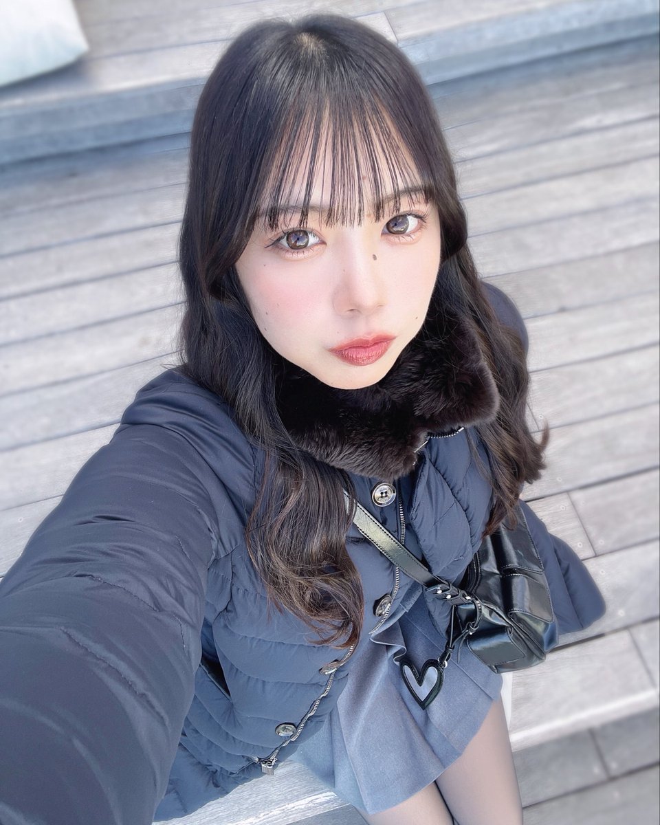 NUI_BsG_362's tweet image. おはぬー🌞

今日はようやくネイルチェンジに行きます💅
どんなのにするか全然決めてない😗💭

皆様良き週末をお過ごし下さいね♡

ヴォーカル組ファイト〜〜🌴🐬🐲🌺🍫

#BsGravity #BsGirls #Bs2025