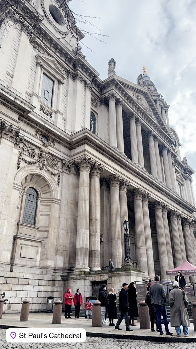 umarikram015's tweet photo. In London, every street has a story, every corner holds a lesson, and every challenge is an opportunity to grow.
   #LondonStories #ProfessionalGrowth #LifeLessons #Opportunity #CareerJourney https://t.co/uz10qLG4lP
