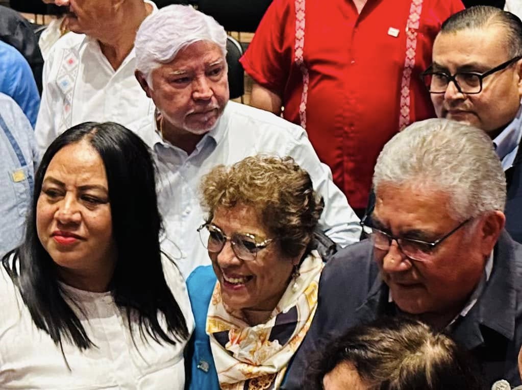 kronosmagazine's tweet image. La unidad hace la fuerza en el #SNTE: Mario Luis Salgado Salgado #MLSS #Seccion19 | bit.ly/4kevi3F