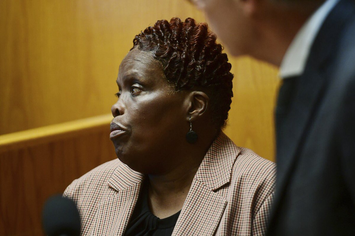 Bridgeport Democratic political operatives arrested for alleged absentee ballots crimes, authorities say apnews.com/article/bridge…