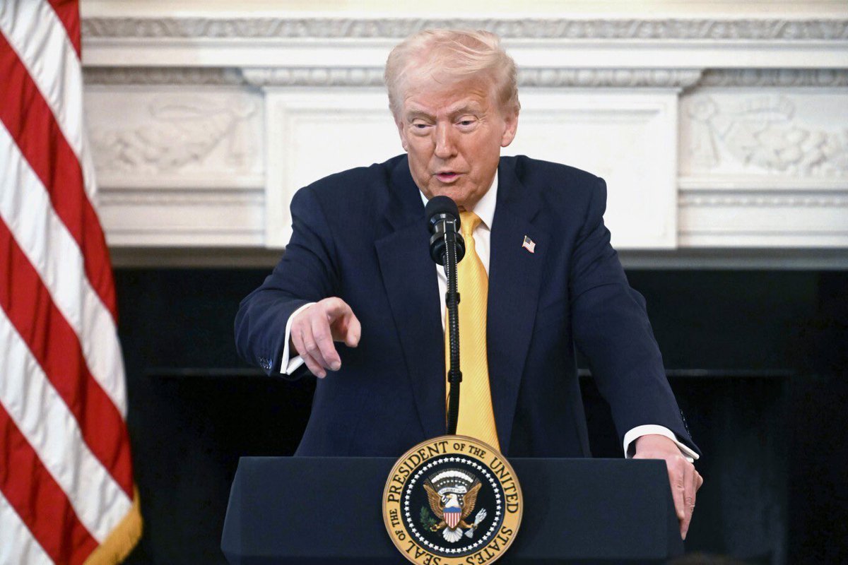 AP sues 3 Trump administration officials, citing freedom of speech apnews.com/article/ap-law…