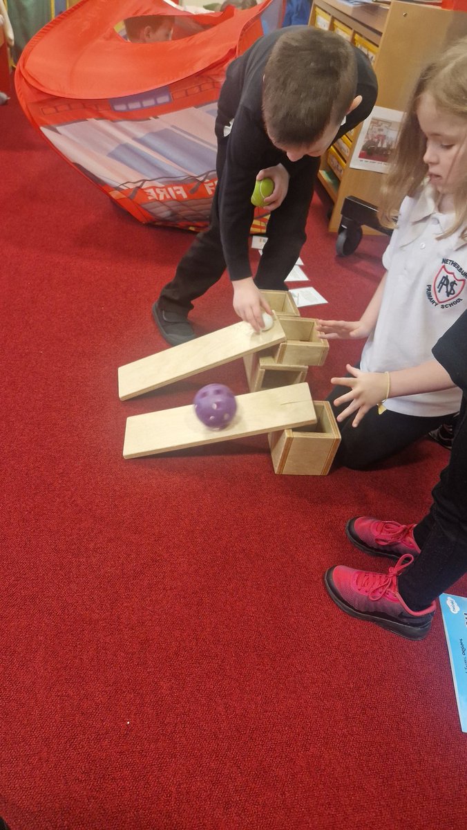 NetherburnPs's tweet image. Some learners in p1/2 engaged in a science provocation today during our play masterclass. They experimented with rolling various types of balls down ramps and exploring which went further and what other factors might increase the distance they rolled. @SLC_RAiSE