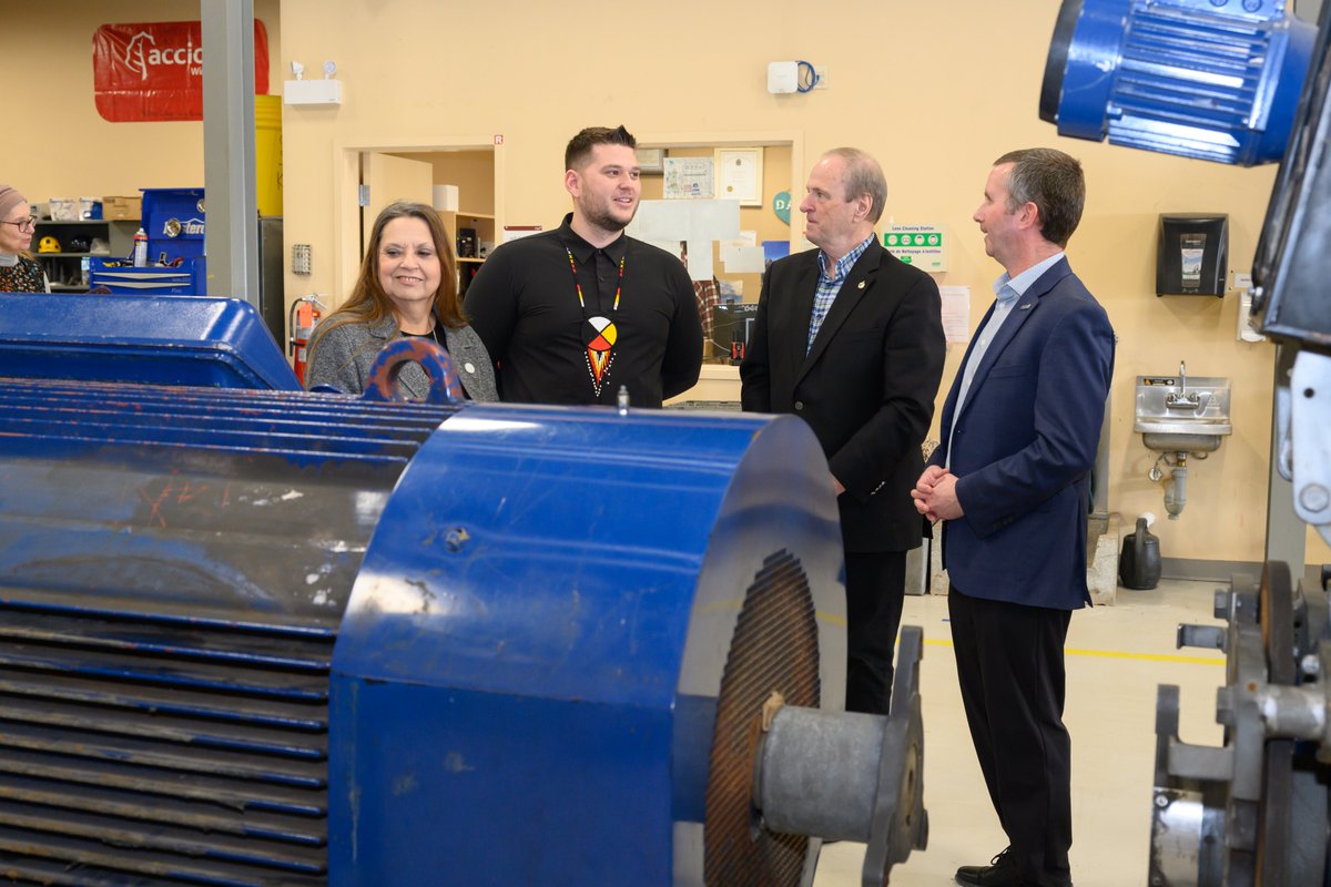 NRCan's tweet photo. Today, we announced a $2.7M investment in energy efficiency and clean electricity projects in Prince Edward Island.
Learn more: https://t.co/Ht1fX9dAJG
#CleanEnergy #ClimateActionGC https://t.co/B5MRoE3hOL